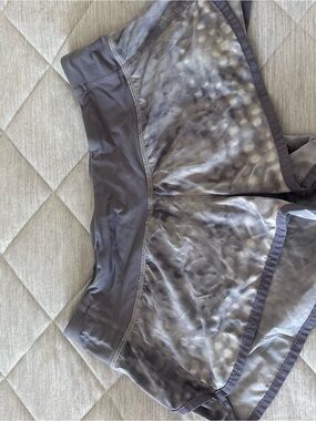 Like new Lululemon shorts size 4